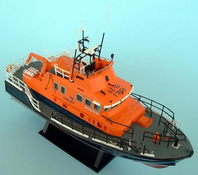 Airfix 1/72 Severn class RNLI Lifeboat - Aftermarket parts